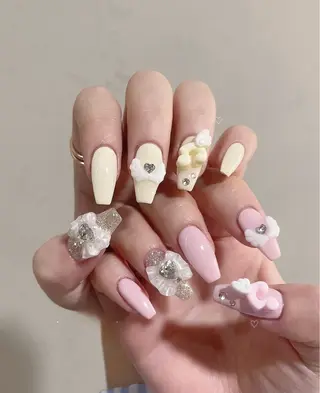 ネイル Lyna 池袋のネイルデザイン