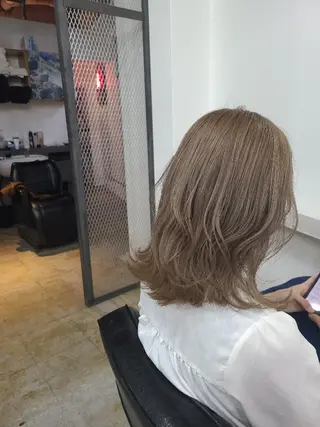 ミディアム カラー 多田 遼太のヘアスタイル