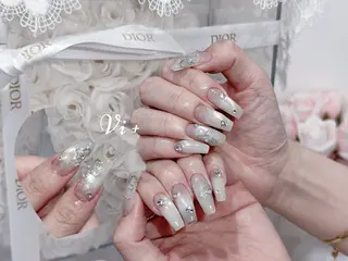 ネイル ✨Nailsalon Vi+✨のネイルデザイン