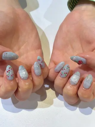 ネイル REINA .のネイルデザイン