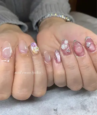 ネイル ネイルルームリッカ 𝐦𝐚𝐲𝐮のネイルデザイン