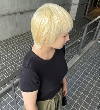 ショート カラー 🌈メンズパーマ🌈 メンズカットアリサのヘアスタイル