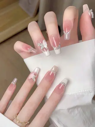 ネイル Hy nailsのネイルデザイン