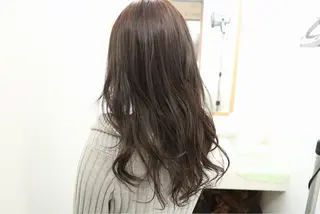 ロング カラー soins de MaLilyのヘアスタイル