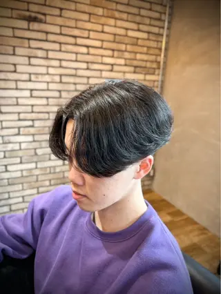 ミディアム 糸山 大輔のヘアスタイル