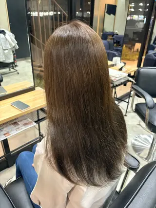 ロング カラー La fith/ Renoのヘアスタイル