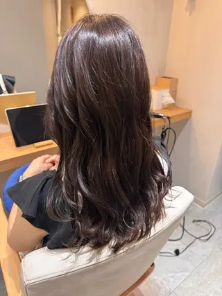 ロング カラー 《PARAGO緑橋》 内田美結のヘアスタイル