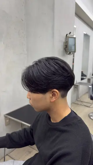パーマ メンズ 田中 辰弥のヘアスタイル