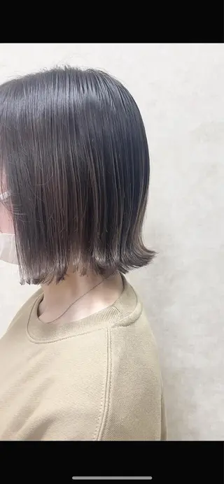 ミディアム 前田 菜奈子のヘアスタイル