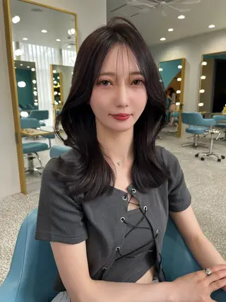 ミディアム カラー 上谷 圭輝のヘアスタイル