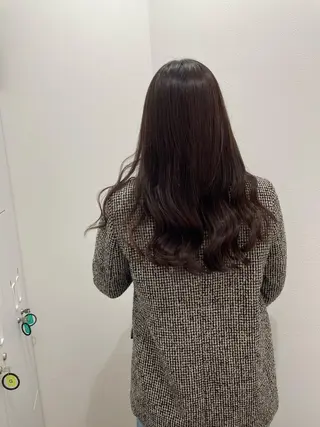 ロング カラー ヘアアレンジ 山本 愛永のヘアスタイル