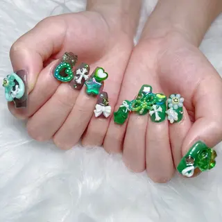 ネイル Abyss🎀 mayuのネイルデザイン