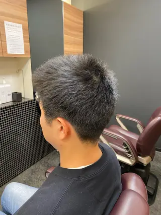 ショート メンズ メンズパーマモデル 大募集中のヘアスタイル