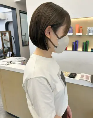 ショート 本澤 朋香のヘアスタイル