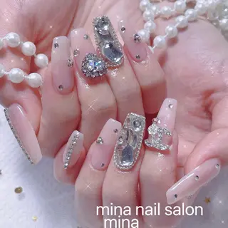 ネイル 🎀ゆうず 𝜗𝜚 ྀིのネイルデザイン