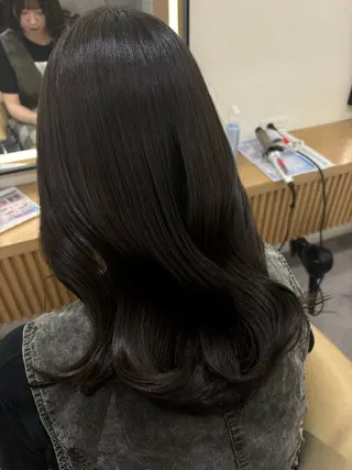 ロング カラー YUI  透明感🌱 艶カラー🍓浦和のヘアスタイル