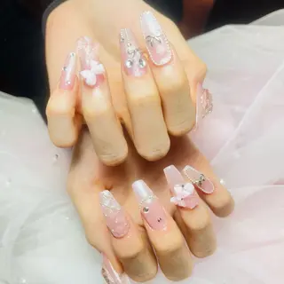 ネイル ピンキー 池田公園店のネイルデザイン