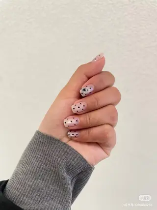 ネイル Betty nail サロンのネイルデザイン