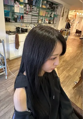 ロング Flower🌼藤田 陽華のヘアスタイル