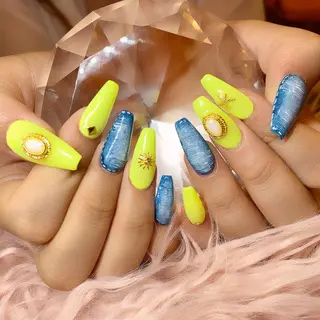 ネイル EMU NAILのネイルデザイン