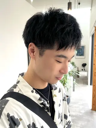 ショート メンズ 白髪ぼかし 揚村武斗のヘアスタイル