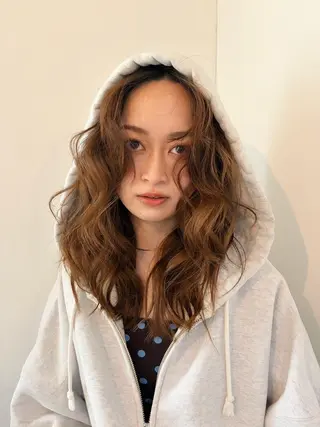 ミディアム カラー パーマ honen hairのヘアスタイル