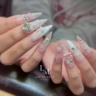 ネイル ホアン ジャンのネイルデザイン