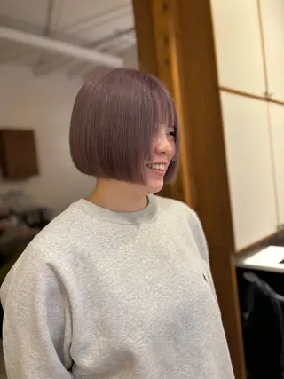 ショート カラー ENIF ヤマグチアツコのヘアスタイル