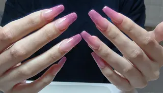 ネイル Hina ネイルサロンのネイルデザイン