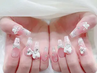 ネイル MUNI🎀 NAIL のネイルデザイン