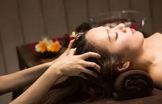 REBORN所属 藤木あおいのエステ・リラクイメージ