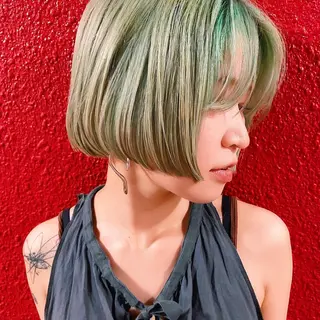 ショート カラー 中川 竜誠のヘアスタイル