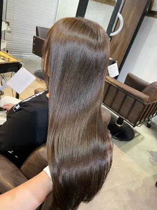 ロング カラー ミルクティーベージュ ブリーチ 店長 清水のヘアスタイル