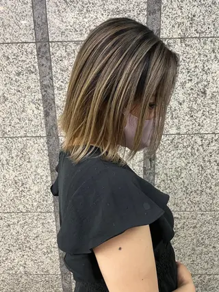 ショート ブリーチカラー特化 /焼田貴明のヘアスタイル