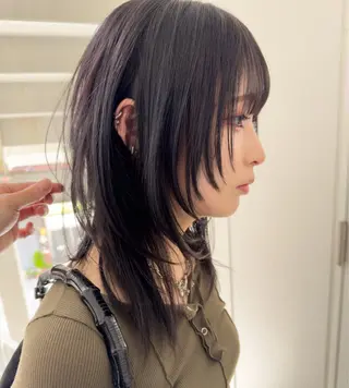 セミロング 縮毛矯正 髪質改善寺坂雄飛💐のヘアスタイル