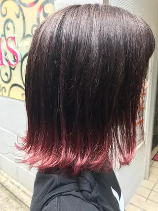 ショート カラー レイヤーカット 西村あきやのヘアスタイル