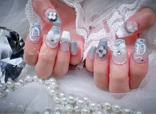 ネイル ISA_ BELLAのネイルデザイン