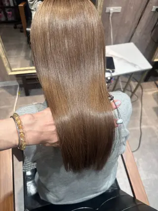 ロング quill クイル　ツボイタクマのヘアスタイル