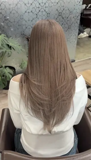 ロング 林 綾花のヘアスタイル