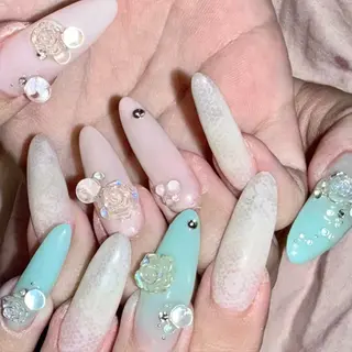ネイル HITOMI まおのネイルデザイン