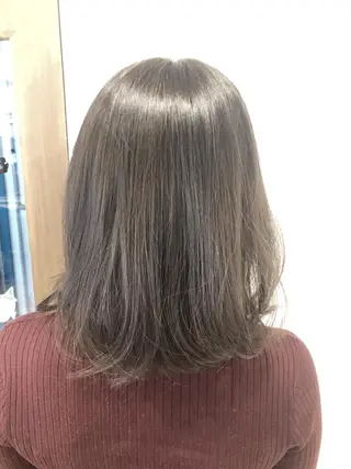 ミディアム カラー sharesalon セキケイタのヘアスタイル