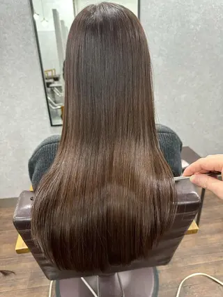 カラー ili 梅田のヘアスタイル