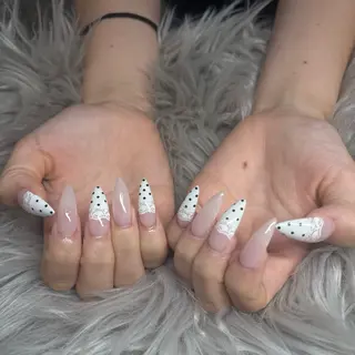 ネイル IROHA NAIL 長谷川唯惺のネイルデザイン