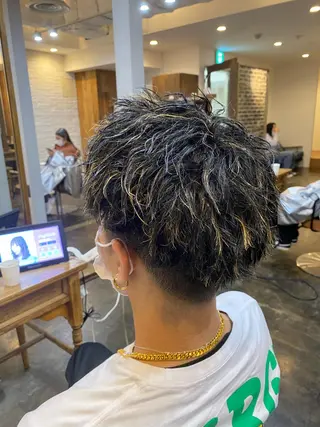 ショート カラー パーマ 髪質改善推し 巽のヘアスタイル