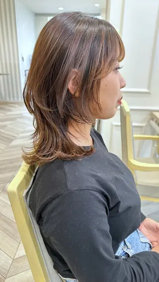 ミディアム 小顔レイヤー/ ベージュ🤍Rieのヘアスタイル