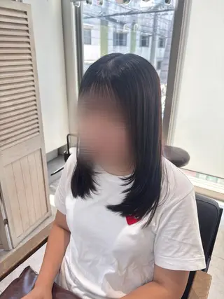 セミロング konomi∗*ﾟ ／暖色艶カラー🍓のヘアスタイル