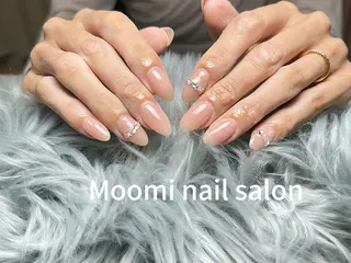 ネイル 長さだし専門店 Moominのネイルデザイン