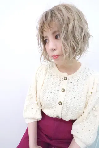 ミディアム 小川 美咲のヘアスタイル
