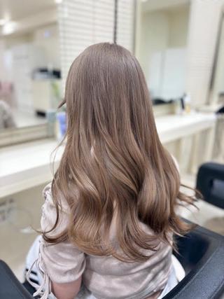 カラー うる艶透明感🫧 横浜WILLのヘアスタイル