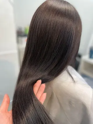 ロング カラー 韓国ヘア🤍髪質改善 🇰🇷AKANEのヘアスタイル